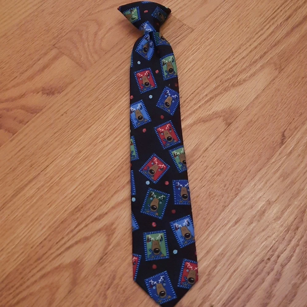 Clip 14in 👔 tie reindeer holiday Christmas 🎄